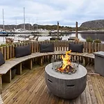 Kuringen Brygge And Restaurant Refsnes